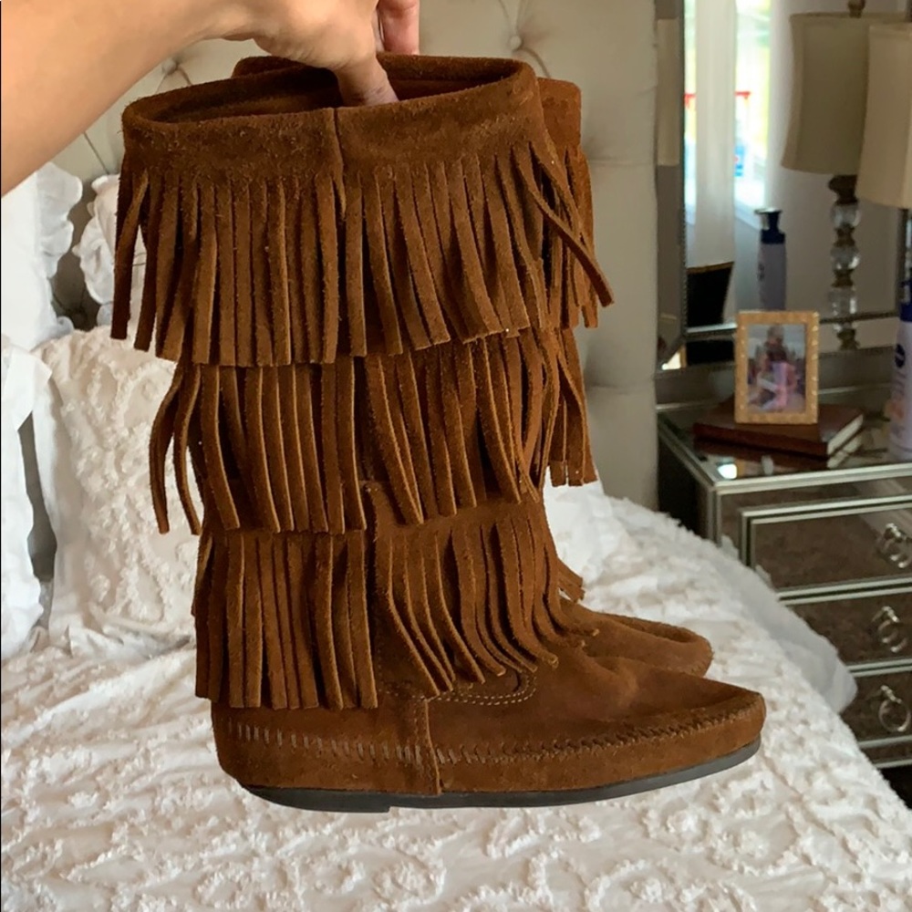 Minnetonka Suede Fringe Boots